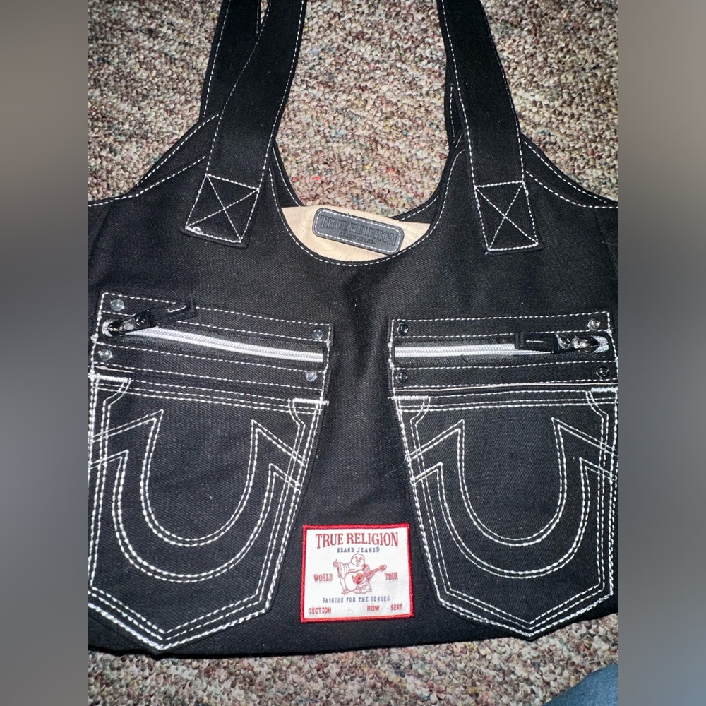New true religion purse never worn